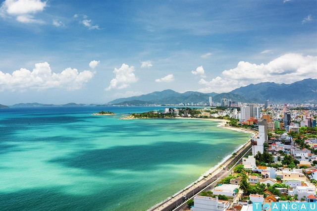 Vé máy bay tết 2025 từ Sài Gòn đi Nha Trang giá rẻ